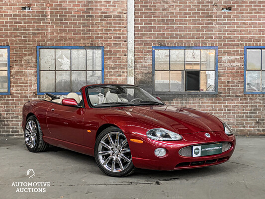 Jaguar XK8 4.2 V8 Convertible -Victory Edition- 305pk 2006, L-150-KX