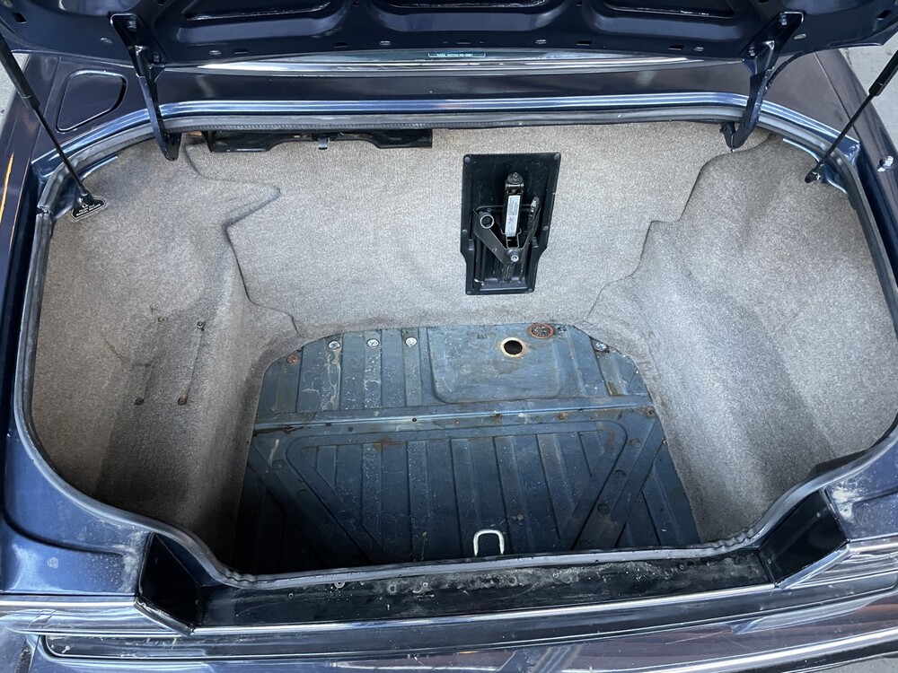 Daimler 4.0 L6 238PS 1990 -Youngtimer-