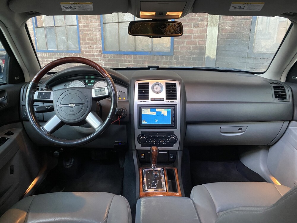 Chrystler 300C HEMI 5.7 V8 340PS 2008 -Youngtimer-