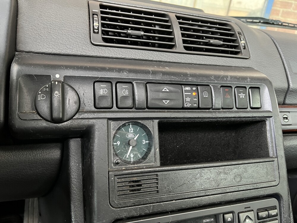 Land Rover Range Rover 4.6 HSE 218PS 2001, XR-764-X -YOUNGTIMER-