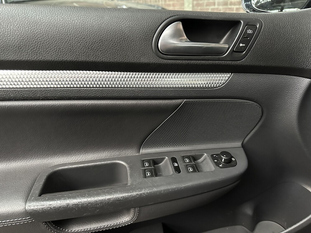 Volkswagen Golf V R32 3.2 V6 250PS 2006 -Orig. NL-, 81-SX-BK -Youngtimer-