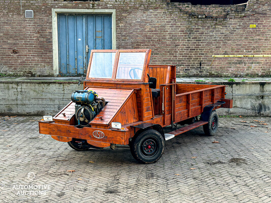 Zelfbouw Auto 2010 -HOUT- , TXT-54-F