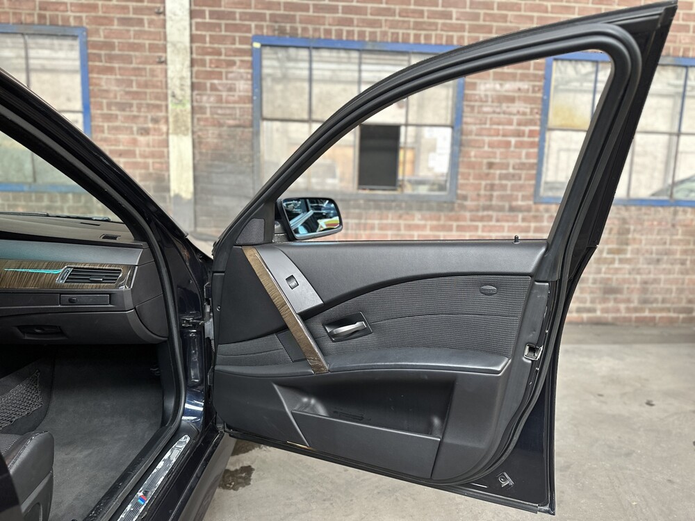 BMW 530i M-Sport Executive E60 5er 258PS 2006 -Youngtimer-