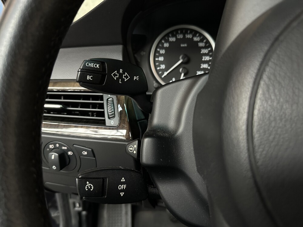 BMW 530i M-Sport Executive E60 5er 258PS 2006 -Youngtimer-