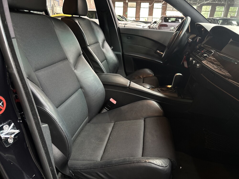 BMW 530i M-Sport Executive E60 5er 258PS 2006 -Youngtimer-