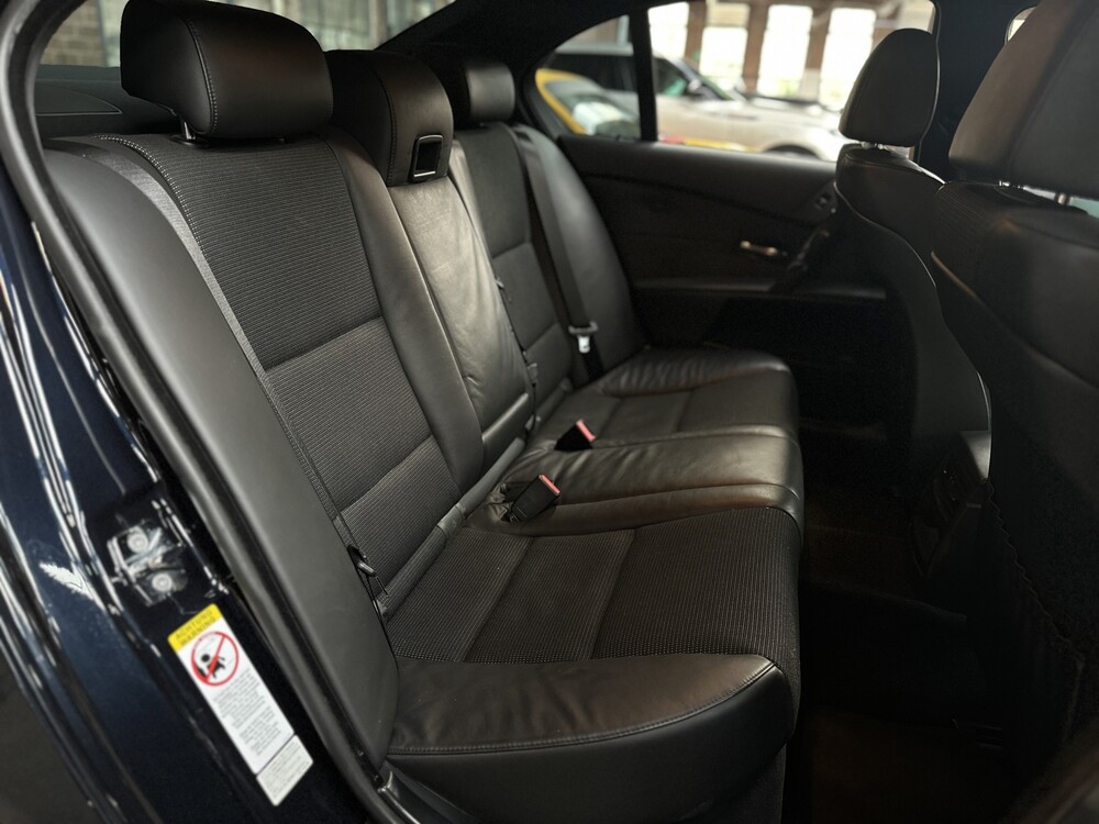 BMW 530i M-Sport Executive E60 5er 258PS 2006 -Youngtimer-