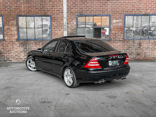 Mercedes-Benz C55 AMG 5.5 V8 C-Klasse 367pk 2006 -Youngtimer-