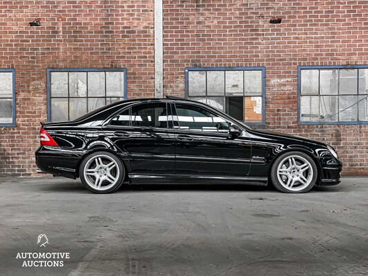 Mercedes-Benz C55 AMG 5.5 V8 C-Klasse 367pk 2006 -Youngtimer-