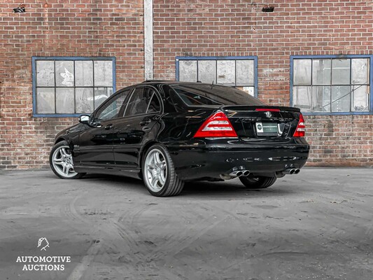 Mercedes-Benz C55 AMG 5.5 V8 C-Klasse 367pk 2006 -Youngtimer-