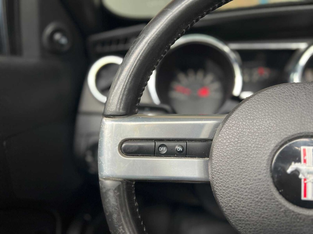 Ford Mustang 4.0 V6 Cabriolet 209PS 2007 -Youngtimer-