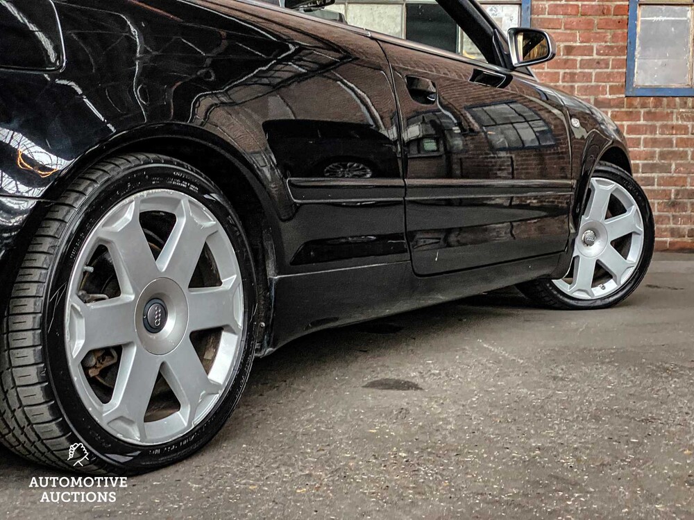 Audi S4 Cabriolet 4.2 V8 344PS 2005 -Youngtimer-