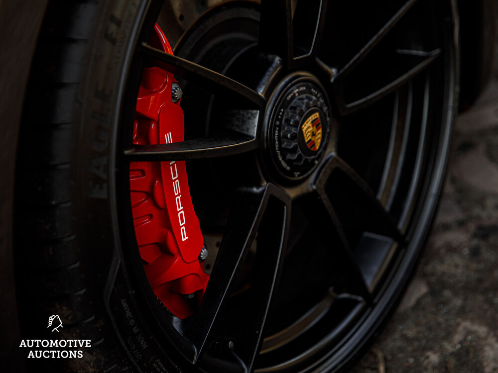 Porsche 911 992 Carrera 4 GTS 480pk -CARBON- 2023 Sport-Chrono Cabriolet -Fabrieksgarantie-