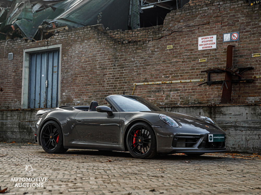 Porsche 911 992 Carrera 4 GTS 480pk -CARBON- 2023 Sport-Chrono Cabriolet -Fabrieksgarantie-