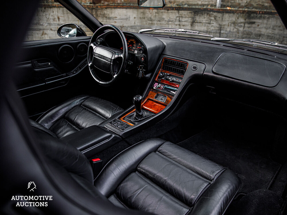 Porsche 928 GTS Coupé 5.4 -Handgeschakeld- 340pk 1994, 66-XK-NH