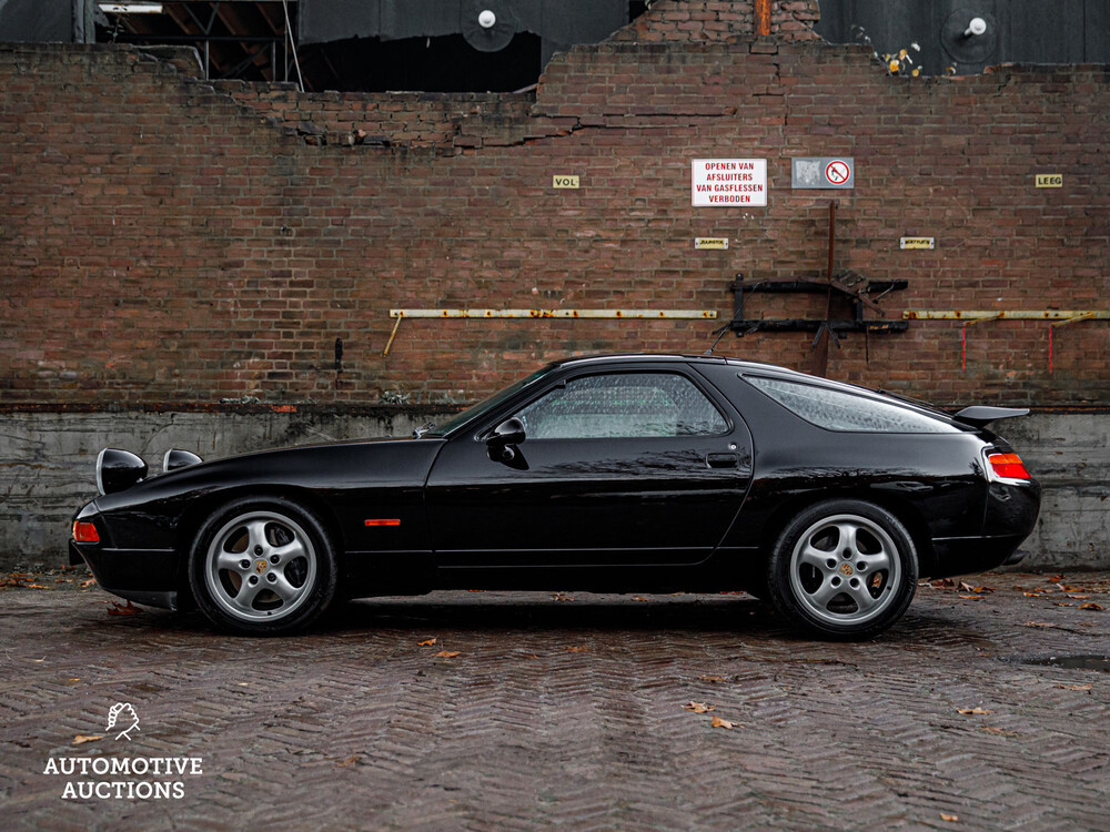 Porsche 928 GTS Coupé 5.4 -Handgeschakeld- 340pk 1994, 66-XK-NH
