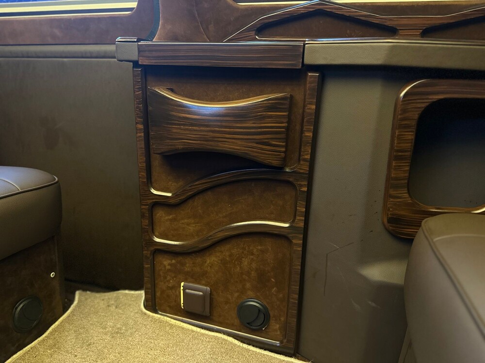 Volkswagen Transporter Kombi -VIP- 2.0 TDI L2H1 Comfortline 140hp 2011, 34-ZGV-7