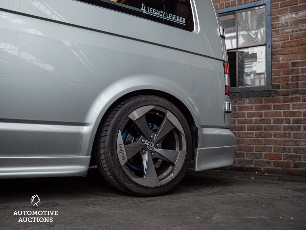 Volkswagen Transporter Kombi -VIP- 2.0 TDI L2H1 Comfortline 140hp 2011, 34-ZGV-7