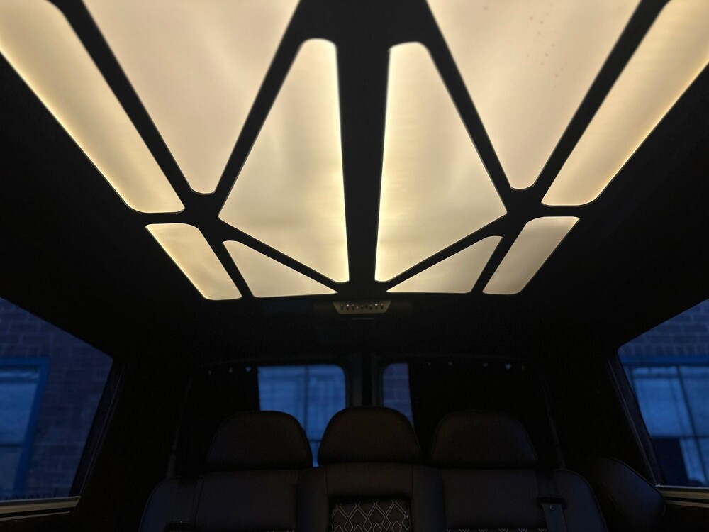 Volkswagen Transporter Kombi -VIP- 2.0 TDI L2H1 Comfortline 140hp 2011, 34-ZGV-7