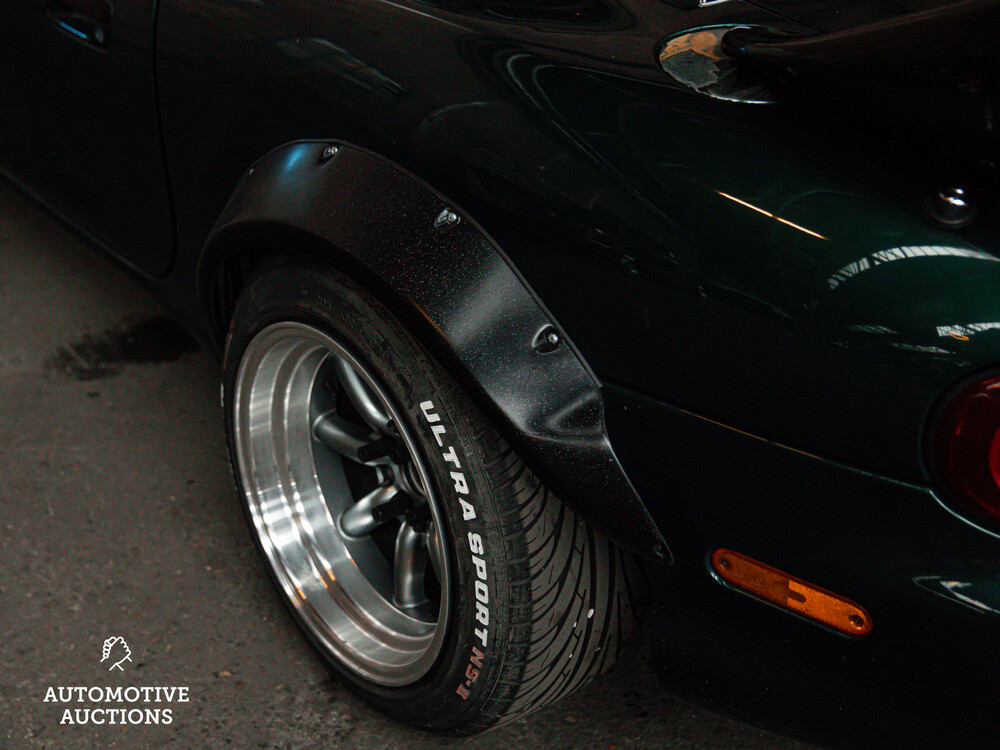 Mazda MX-5 1.6i Touring 220pk 2001, 27-XB-SP