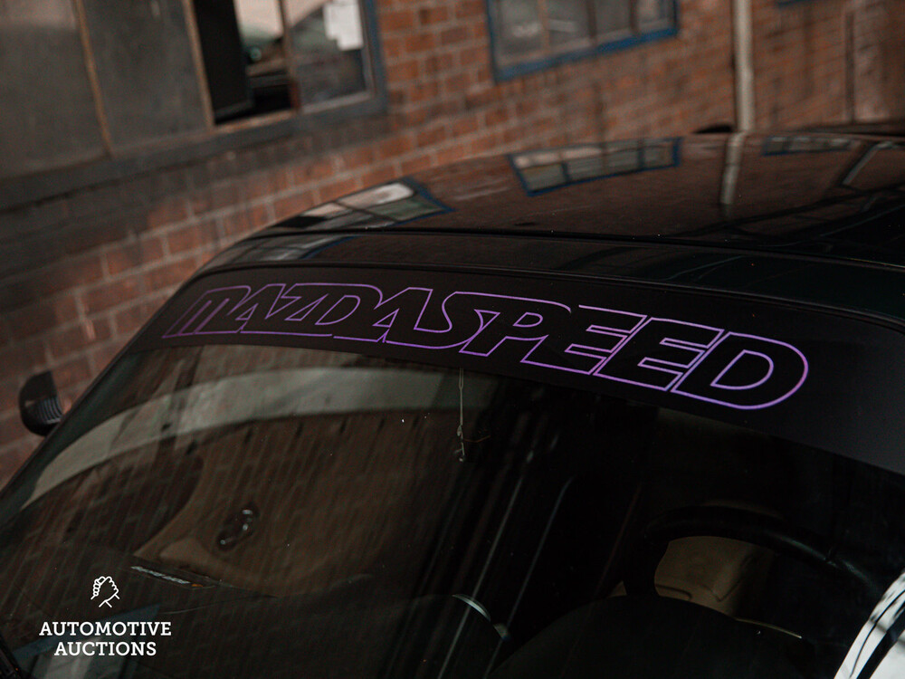 Mazda MX-5 1.6i Touring 220pk 2001, 27-XB-SP