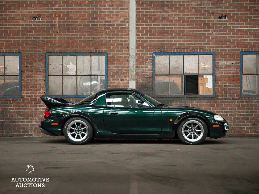 Mazda MX-5 1.6i Touring 220pk 2001, 27-XB-SP