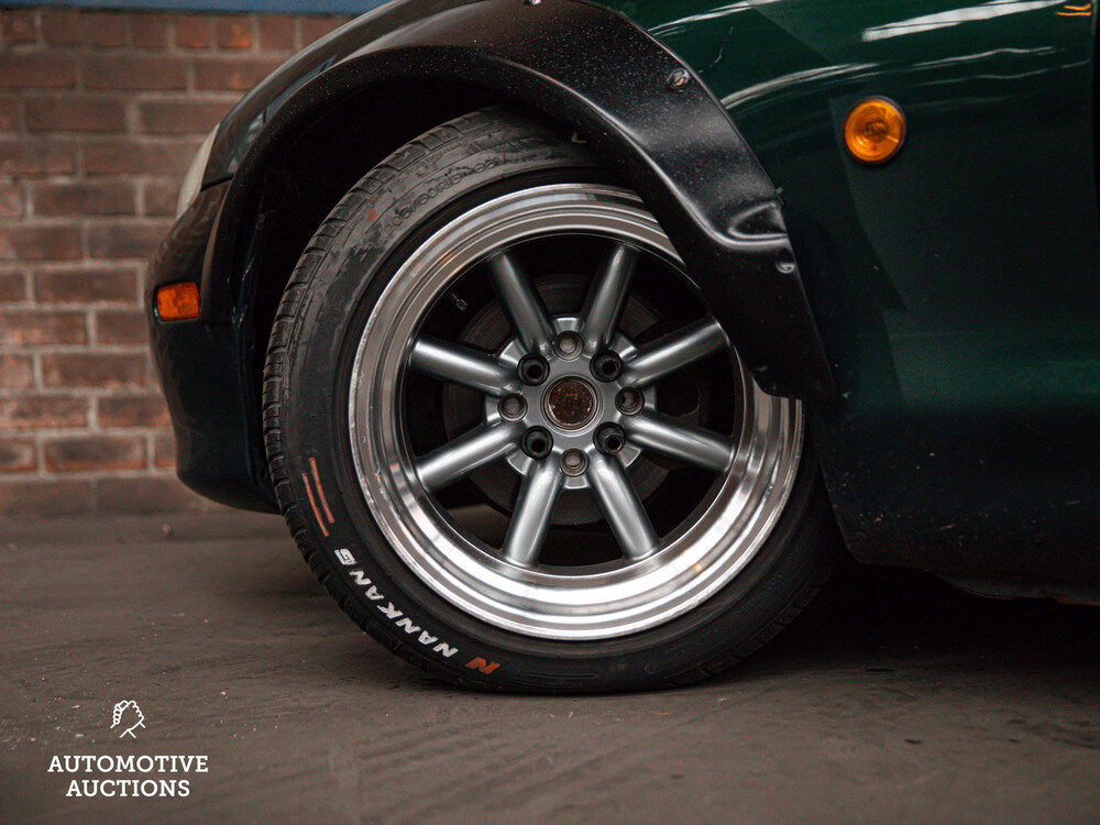 Mazda MX-5 1.6i Touring 220pk 2001, 27-XB-SP