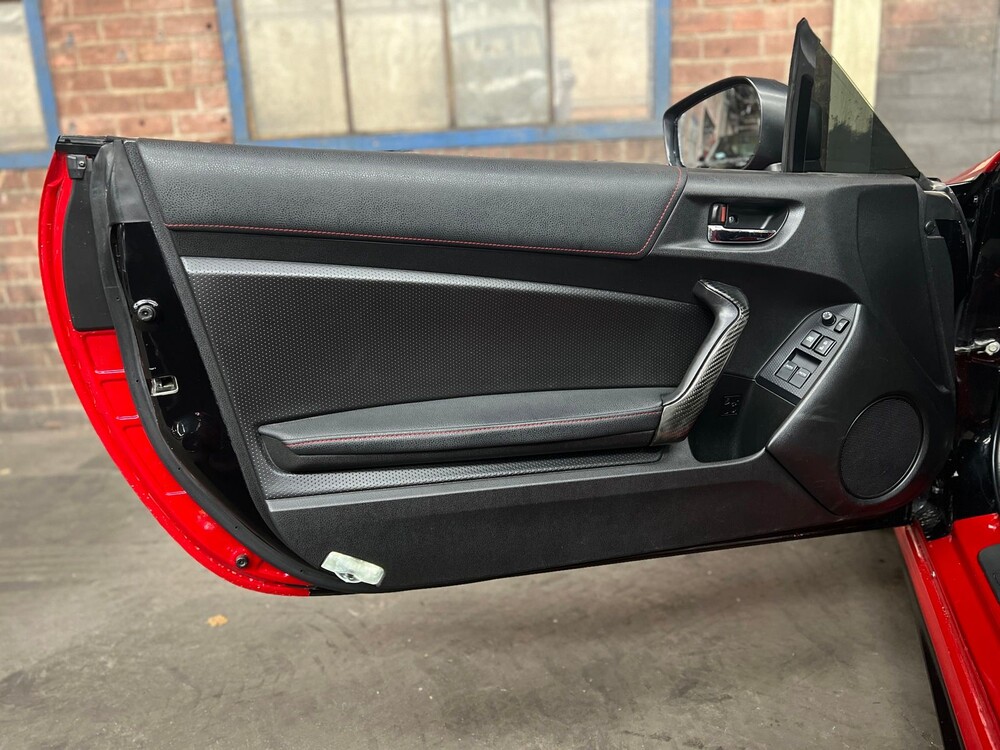 Toyota GT86 2.0 D-4S -WIDEBODY- 2013 -CARBON-