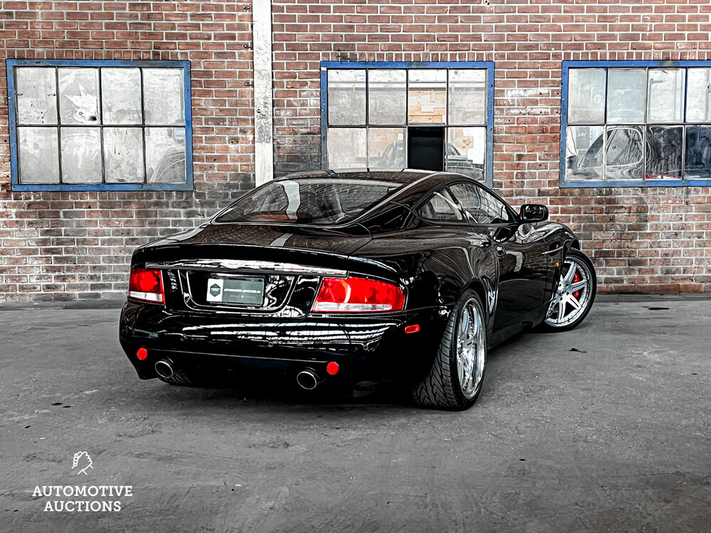 Aston Martin Vanquish 5.3 V12 460hp 2004 -Youngtimer-