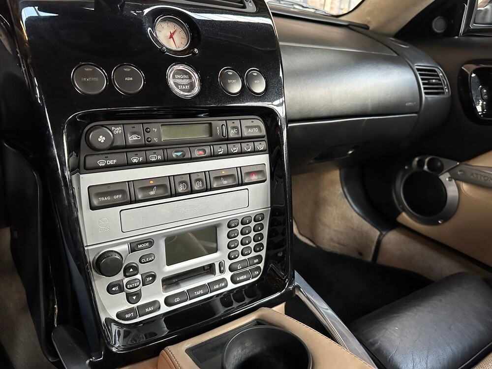 Aston Martin Vanquish 5.3 V12 460hp 2004 -Youngtimer-