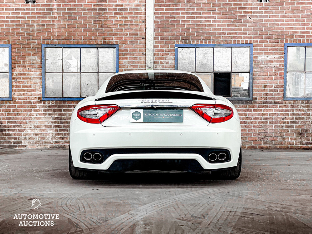 Maserati GranTurismo 4.2 V8 405hp 2008