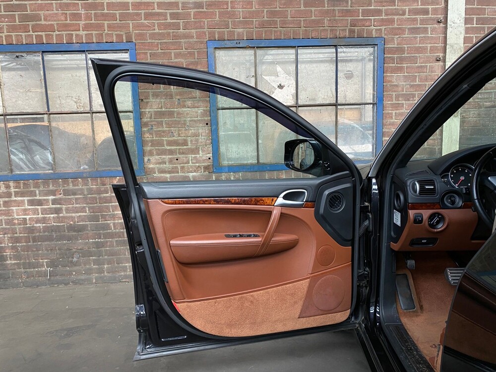 Porsche Cayenne Turbo 4.8 V8 500hp 2007