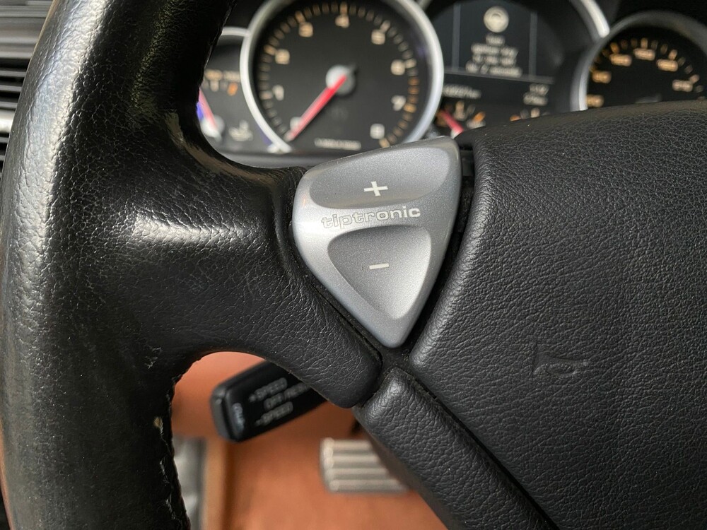 Porsche Cayenne Turbo 4.8 V8 500hp 2007