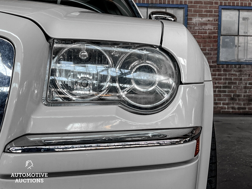 Chrysler 300C HEMI 5.7 V8 340hp 2006 -Youngtimer-