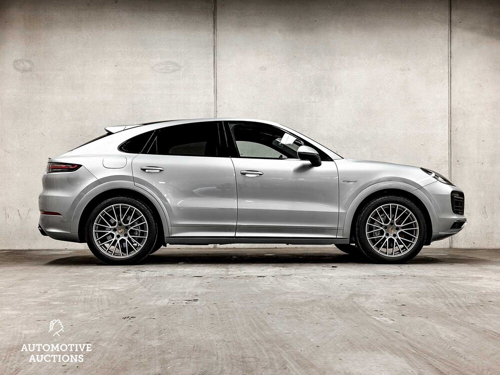 Porsche Cayenne Coupé 3.0 V6 E-Hybrid 470PS 2021 Sport-Chrono ORIG-NL, L-544-HL