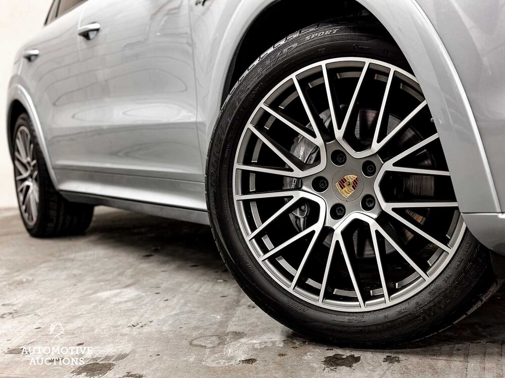 Porsche Cayenne Coupé 3.0 V6 E-Hybrid 470PS 2021 Sport-Chrono ORIG-NL, L-544-HL