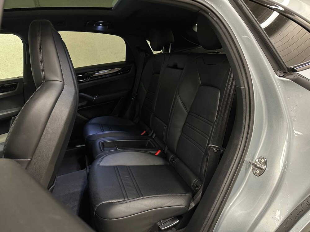 Porsche Cayenne Coupé 3.0 V6 E-Hybrid 470PS 2021 Sport-Chrono ORIG-NL, L-544-HL