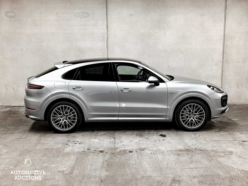 Porsche Cayenne Coupé 3.0 V6 E-Hybrid 470PS 2021 Sport-Chrono ORIG-NL, L-544-HL