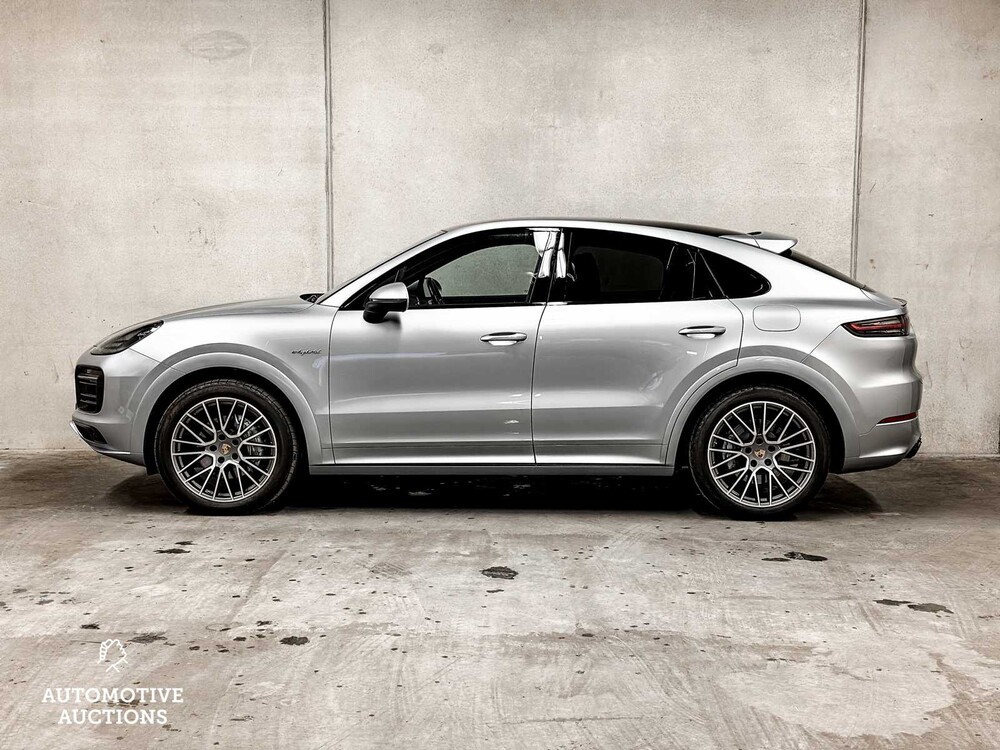 Porsche Cayenne Coupé 3.0 V6 E-Hybrid 470PS 2021 Sport-Chrono ORIG-NL, L-544-HL