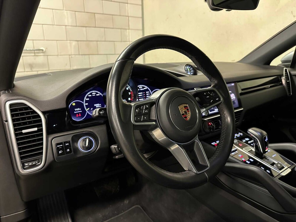Porsche Cayenne Coupé 3.0 V6 E-Hybrid 470PS 2021 Sport-Chrono ORIG-NL, L-544-HL
