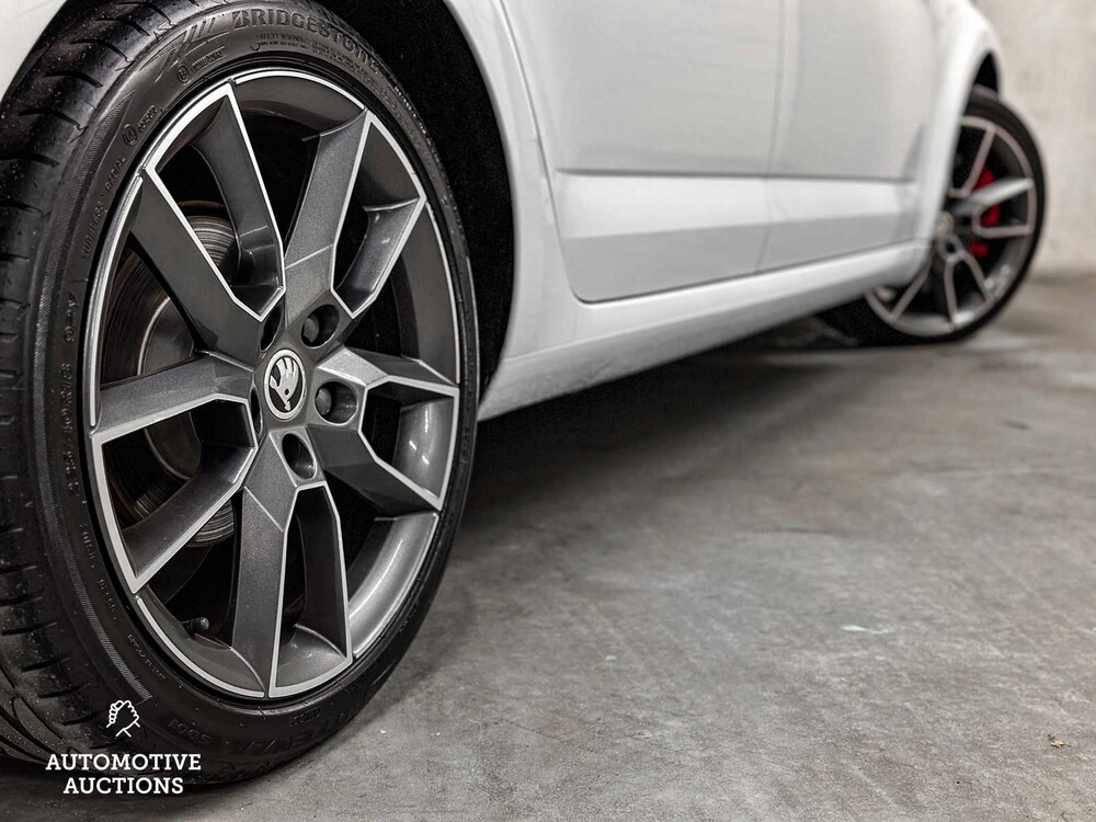 Skoda Octavia Combi 2.0 TDI RS 184PS 2016, KB-285-S