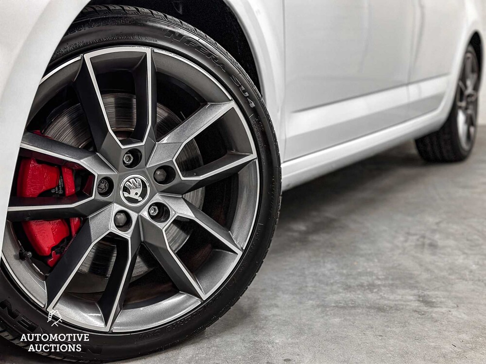 Skoda Octavia Combi 2.0 TDI RS 184PS 2016, KB-285-S