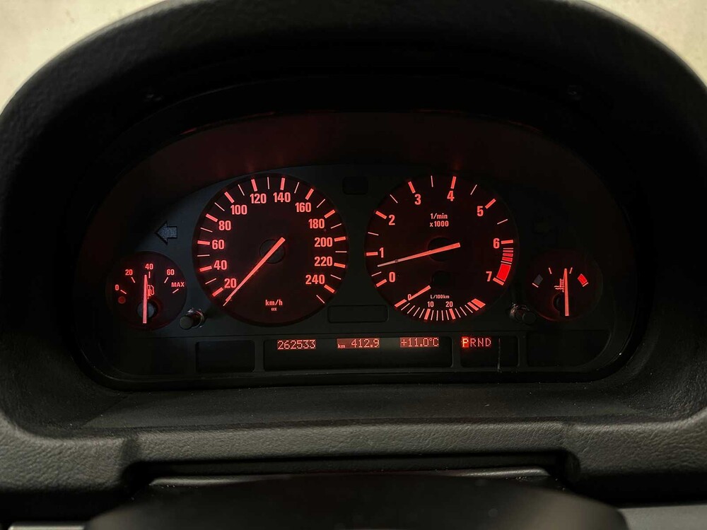 BMW X5 3.0i High Executive 231PS 2005, 43-RH-TG -Youngtimer-