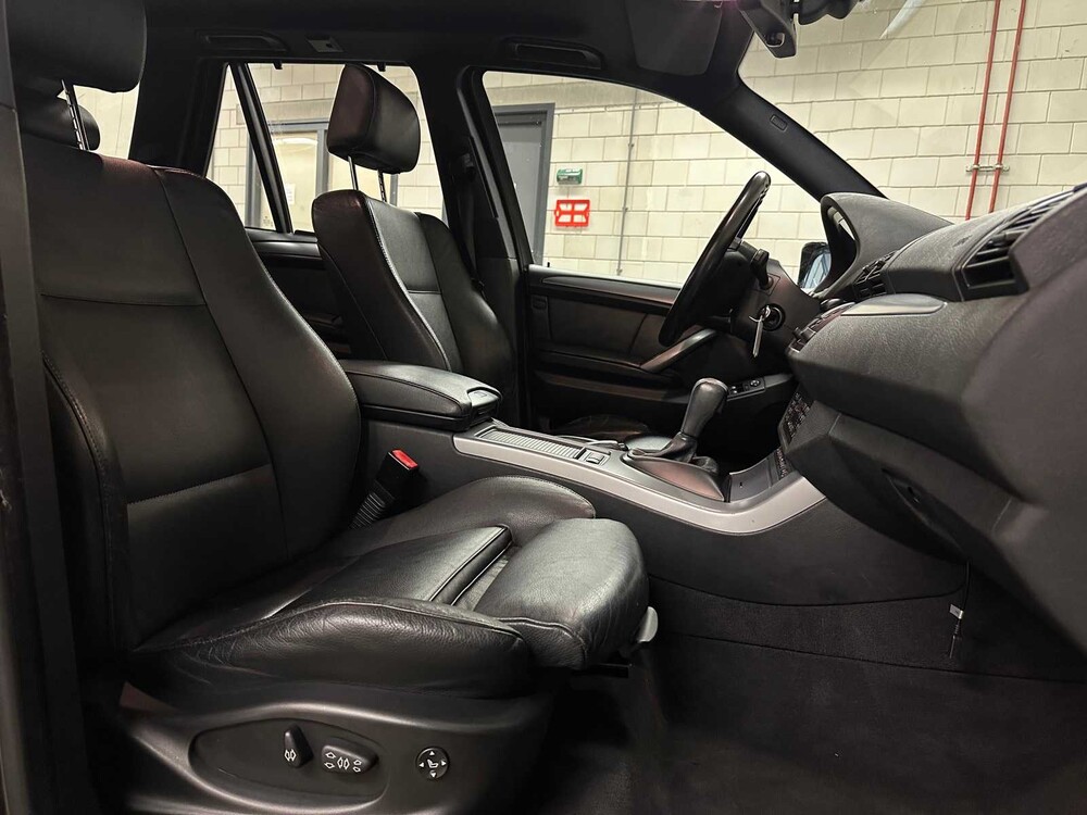 BMW X5 3.0i High Executive 231PS 2005, 43-RH-TG -Youngtimer-