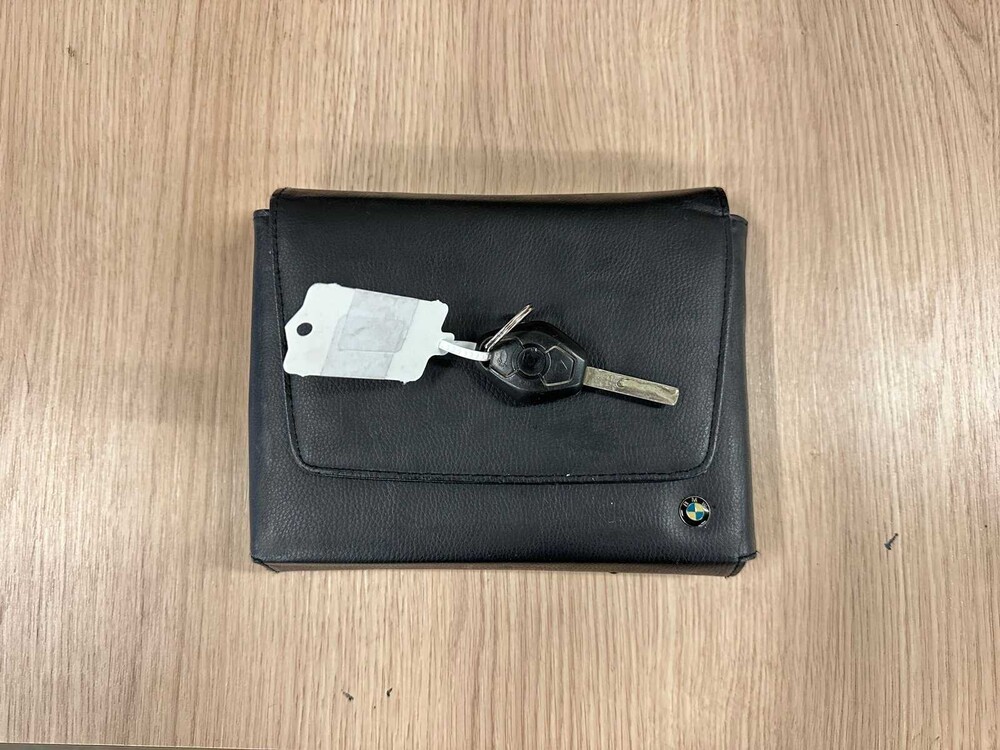 BMW X5 3.0i High Executive 231PS 2005, 43-RH-TG -Youngtimer-