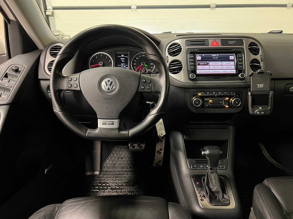 Volkswagen Tiguan R-Line 2.0 TSI Sport&Style 4Motion 200PS 2010, ZB-669-H