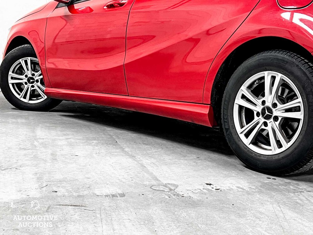 Mercedes-Benz A180 Leasing Edition Ambition A-Klasse 122PS 2014, NZ-817-H