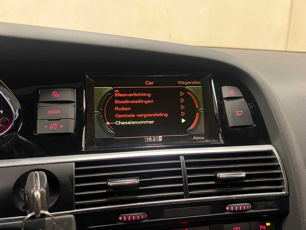 Audi RS6 Limousine 5.0 V10 Quattro 580PS 2010