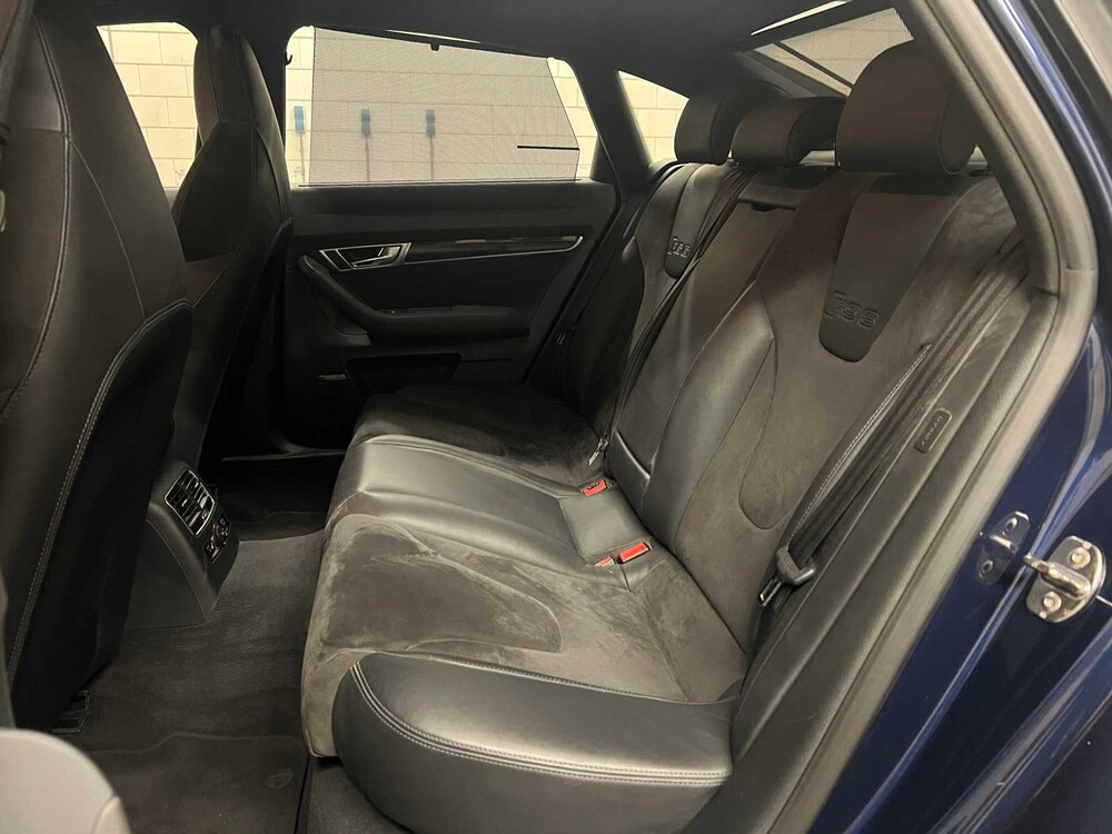 Audi RS6 Limousine 5.0 V10 Quattro 580PS 2010