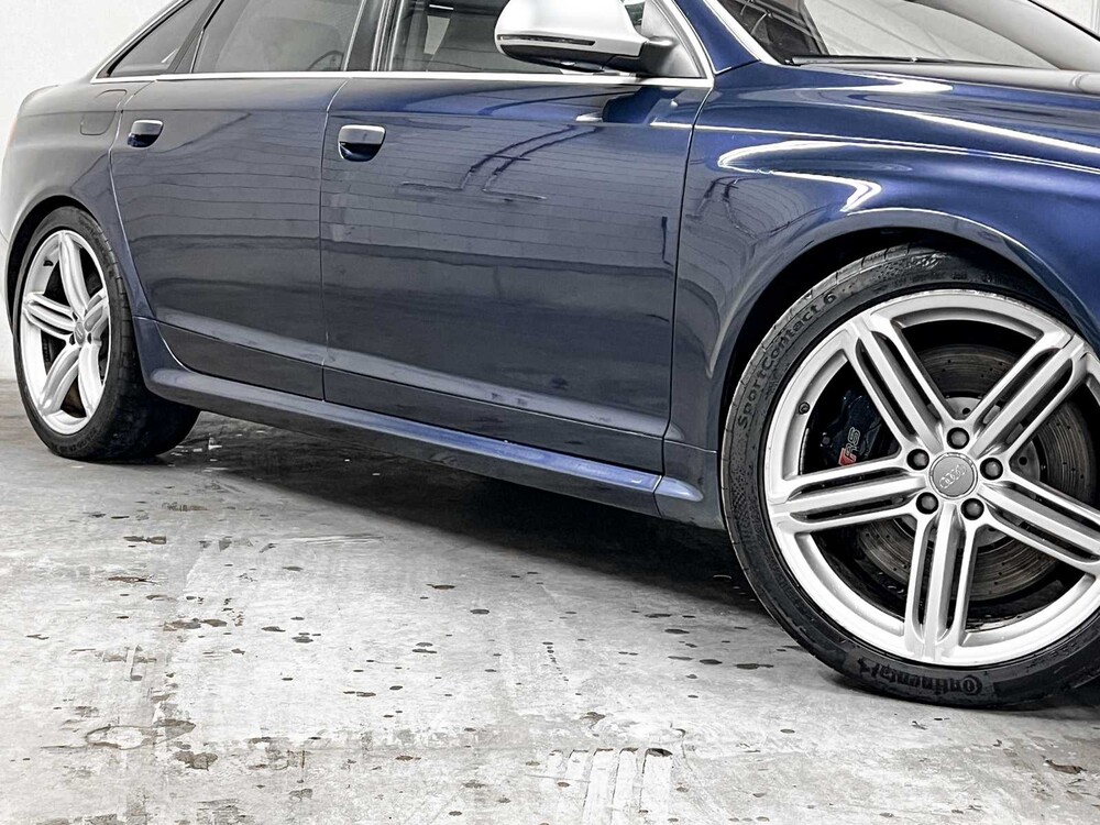 Audi RS6 Limousine 5.0 V10 Quattro 580PS 2010