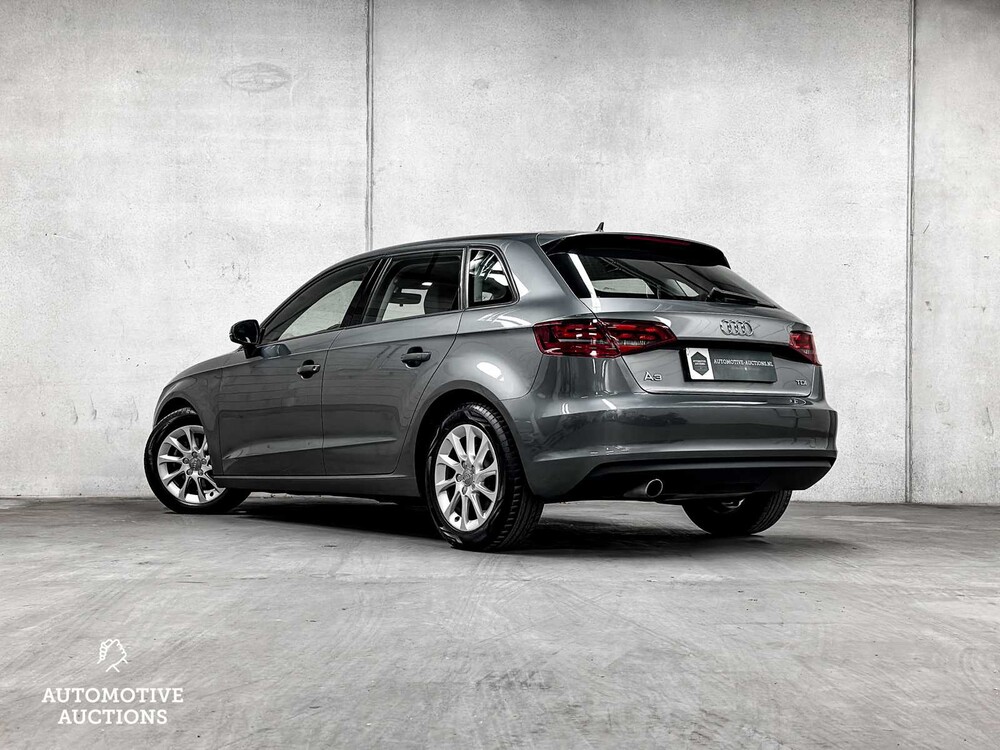 Audi A3 Sportback 1.6 TDI Ambition Pro Line 110PS 2016 -zumf. NL-, JF-442-F